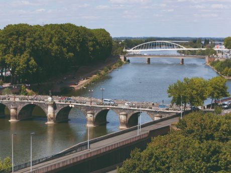 Maine et pont de Verdun